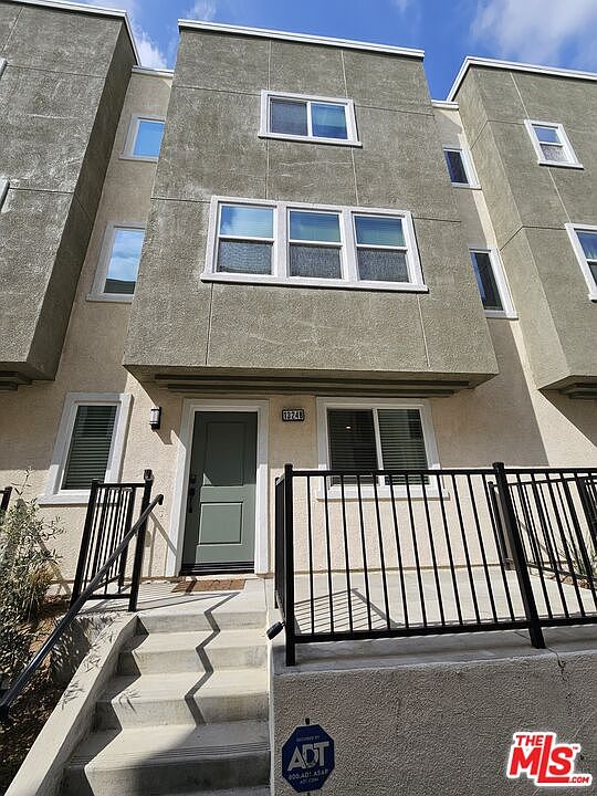 1st image of 13248 Betz Blvd