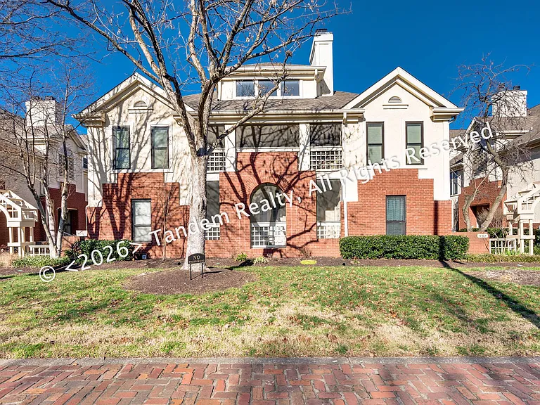 937 Russell St Apt 10 (1)_07222026