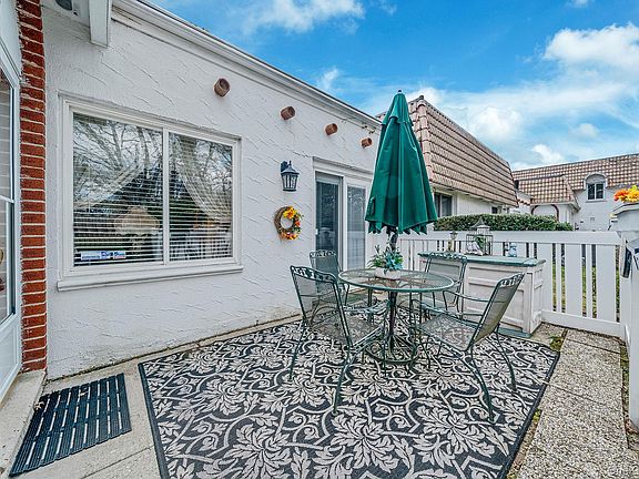 2nd image of 310 Birchwood Road
