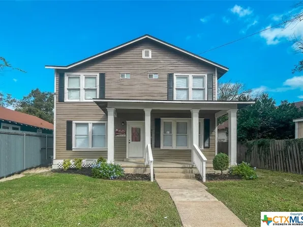 408 E North St, Victoria, TX 77901