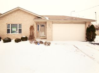 15609 Clifton Park Ave, Markham, IL 60428