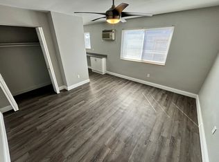 Lawn Ave-2204 - 09, Cincinnati, OH 45212