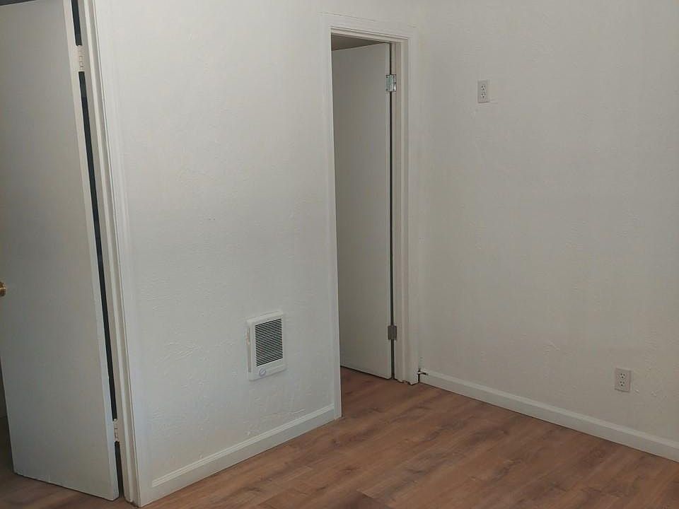 2nd image of 966 Modesto Ave #24