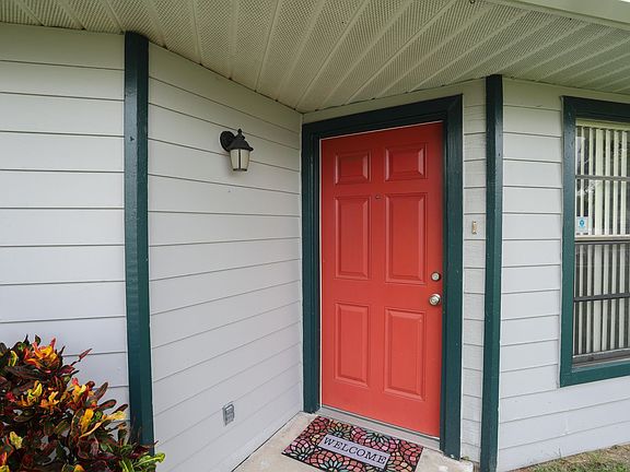 2nd image of 2481 Fielding Ct