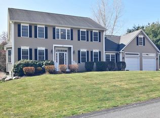 21 Preserve Dr, Cumberland, RI 02864