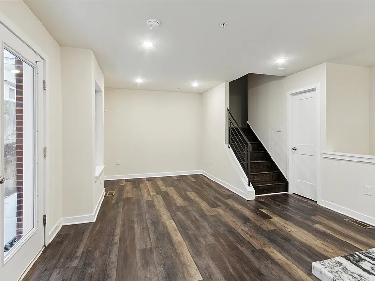 1330 N 15th St #C — Photo 22
