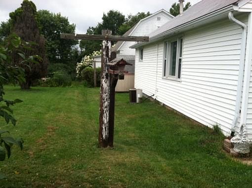 2nd image of 203 Cherry St