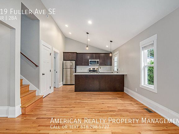 2nd image of 519 Fuller Ave SE