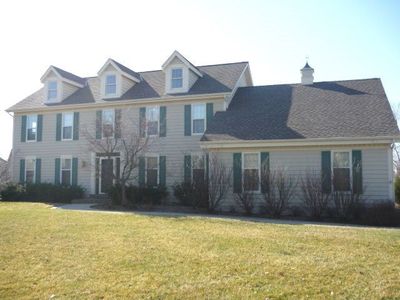 13595 W Sunburst Ln, New Berlin, WI, 53151