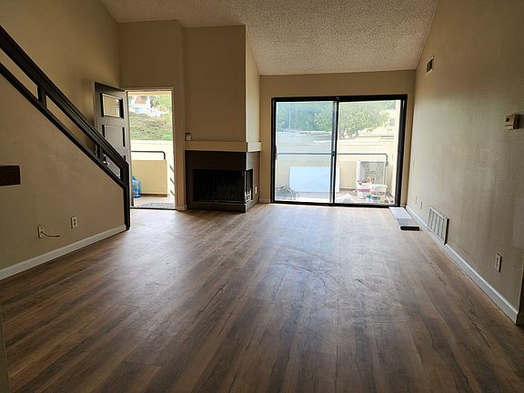 3rd image of 13115 Le Parc Unit 94
