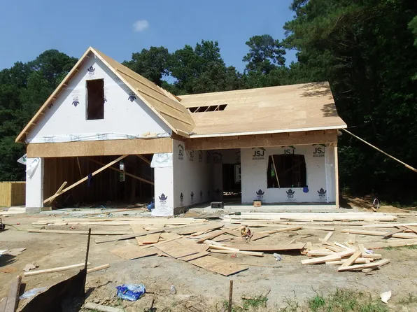 5840 Panther Dr Lot 56, Hope Mills, NC 28348