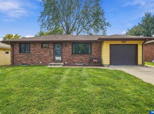 5227 Pawnee St, Lincoln, NE 68506