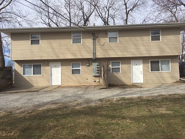 Entrance to apartment,