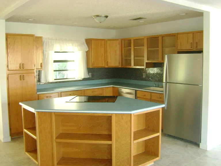 8350 SE Sweetbay Dr — Photo 6
