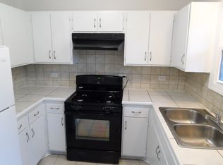 17641 Country Club Dr, Country Club Hills, IL