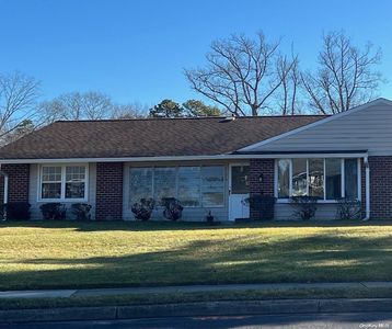 1A Guilford Court #1A, Ridge, NY, 11961