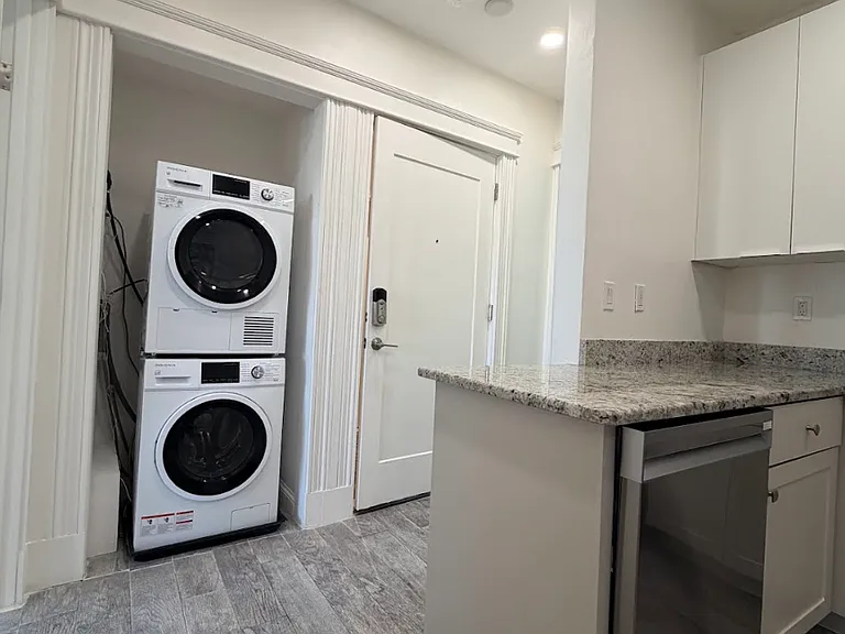 1080 Commonwealth Ave #3 — Photo 5