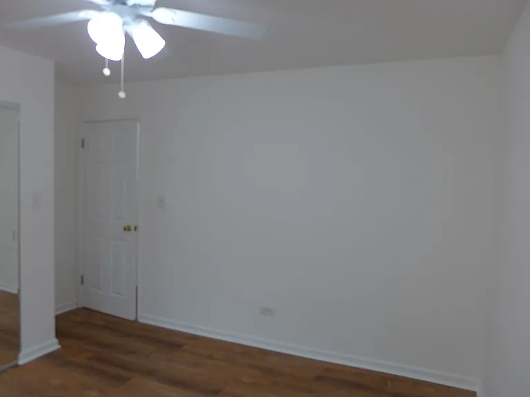 Winthrop Suites Apartments — Photo 21