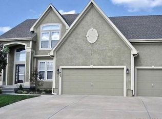 11923 S Lincoln St, Olathe, KS 66061