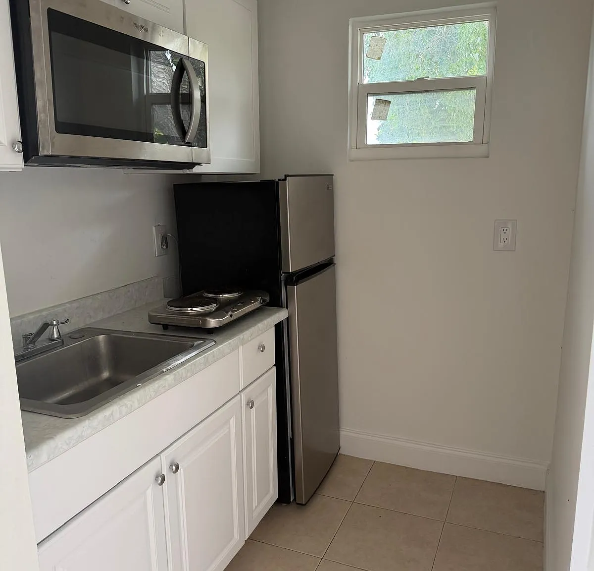 SW 304th Ter, Homestead — Photo 1