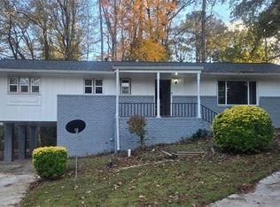 2652 Winthrop Rd, College Park, GA 30337