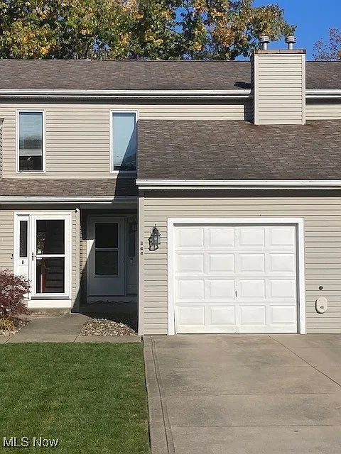 144 Maria Dr photo 1