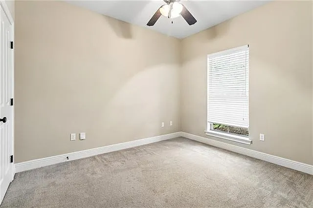 113 Autumn Creek Dr — Photo 14