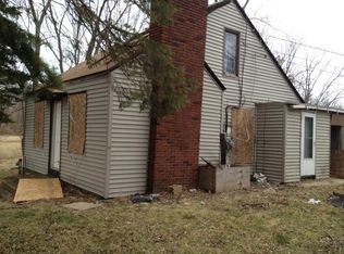 201 Ridgeway St S, Benton Harbor, MI 49022