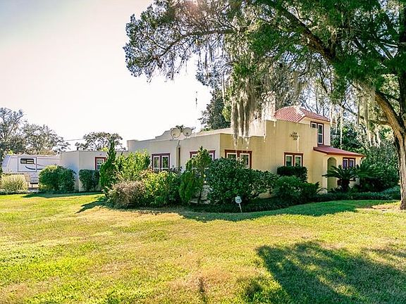 4th image of 37824 Southview Ave