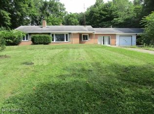 24946 Morton St, Dowagiac, MI 49047