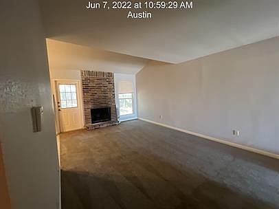 4th image of 7009 Woodhue Dr #B