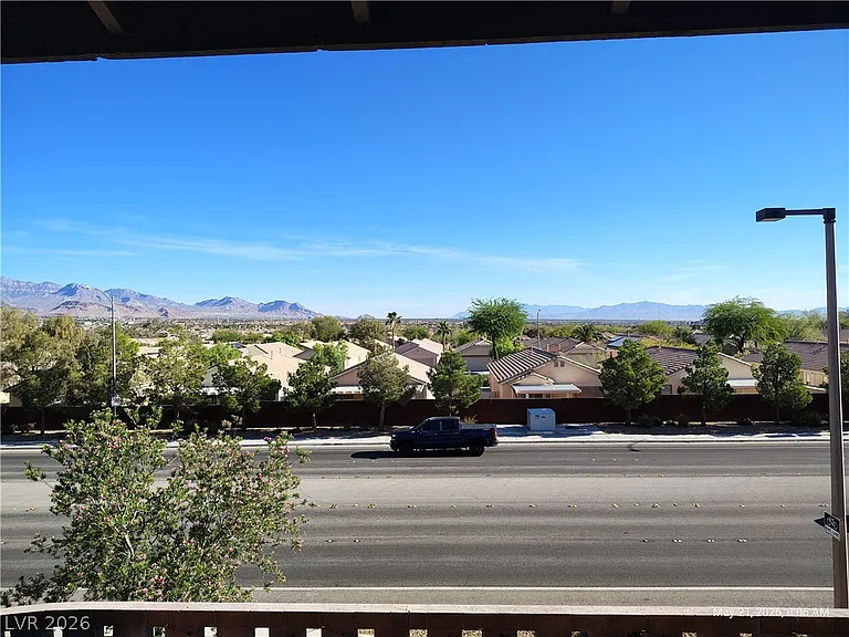 9648 Sunstone Sparkle Ave — Photo 21