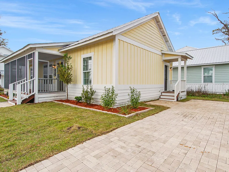 319 N Gay Ave