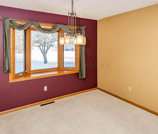 4th image of 205 38th Avenue Cir S