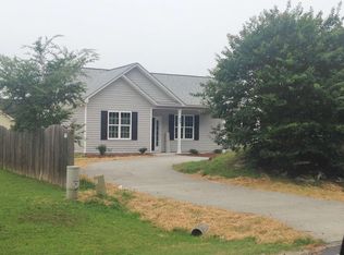 211 Hillsboro St, Creedmoor, NC 27522