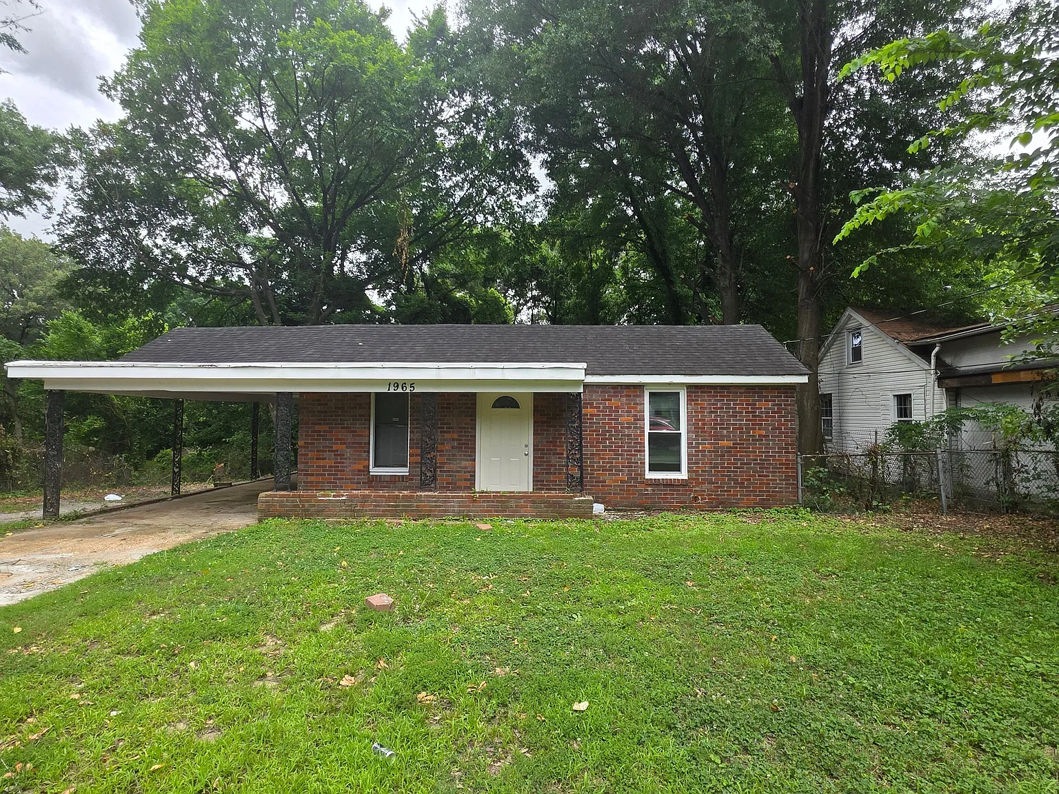 Spacious Split-Level Home with Fireplace, Bonus Room & Outdoor Living — Photo 1
