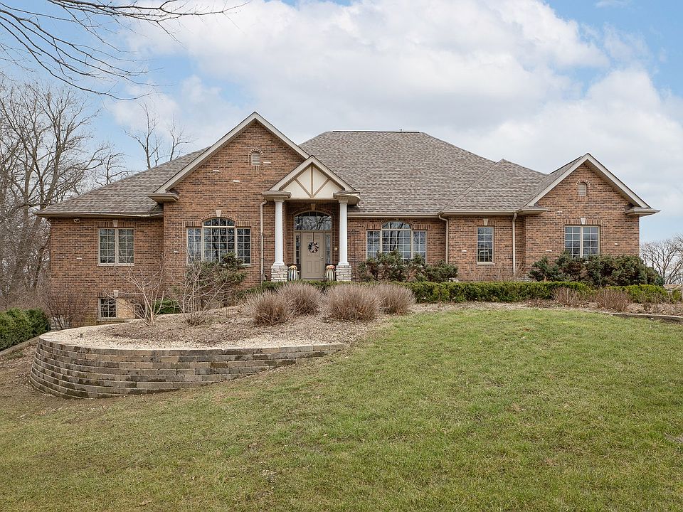 Beautiful Custom Built Ranch Home with over 2,500 sq ft on the main floor and another 2,400 sq ft of