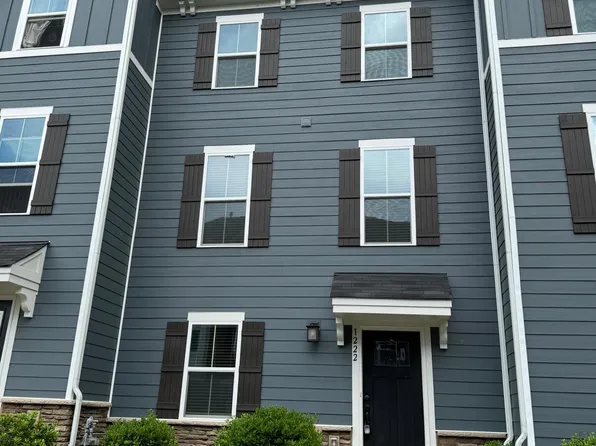 1222 Ashbury St, Charlotte, NC 28216