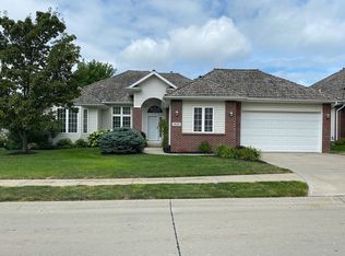 1616 S 189th Ct, Omaha, NE 68130