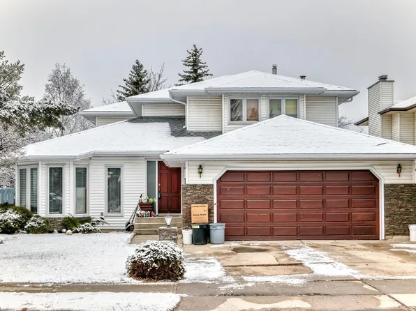 9 Kirklees Rd, Strathcona County, AB T8A 5H1