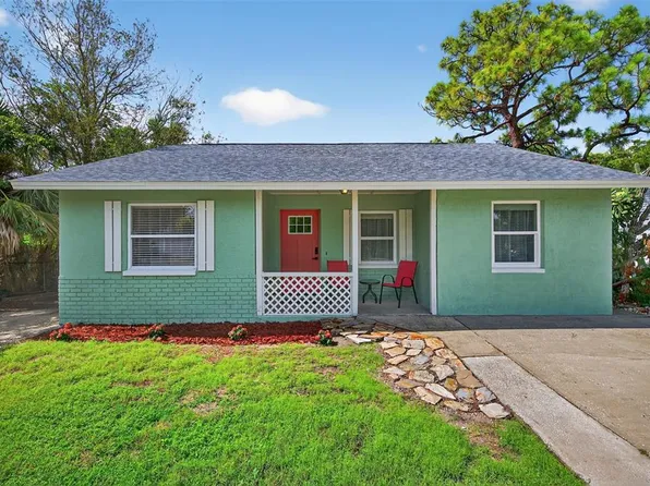 628 Pent St, Tarpon Springs, FL 34689