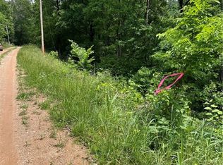 20 Cove Ln #10, Eureka Springs, AR 72631