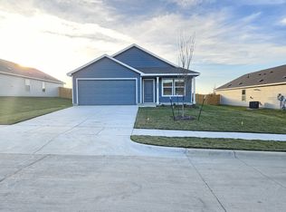 302 Asterwood Ln, Sherman, TX 75092