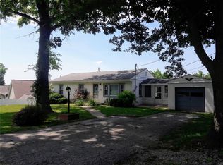 225 Blanche Dr, Saint Charles, MO