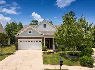 2521 Rosebud Ct, Tega Cay, SC 29708