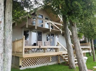 10929 Hollywood Ave, Manistee, MI 49660