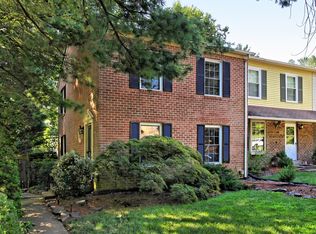 6463 Shannon Station Ct, Springfield, VA 22152