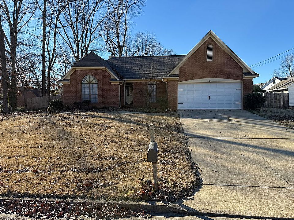 1st image of 129 S Aberdeen Dr