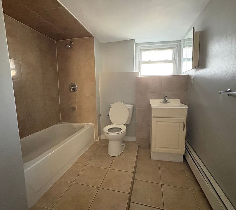 1st image of 130-132 N 3rd St #13
