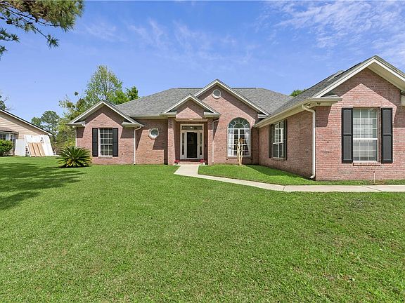 3rd image of 136 Lake Jordan Boulevard